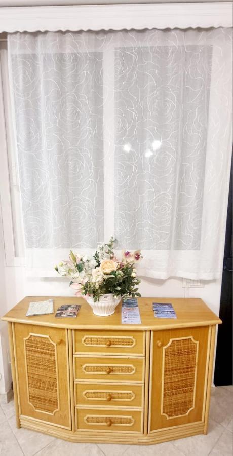 A Casa Di Rita Bilocale In Sanremo Apartment Exterior photo