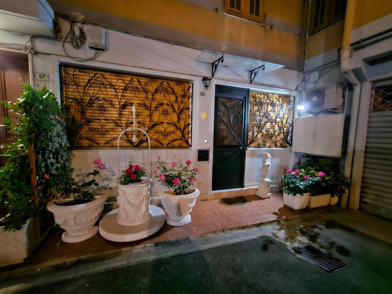 A Casa Di Rita Bilocale In Sanremo Apartment Exterior photo